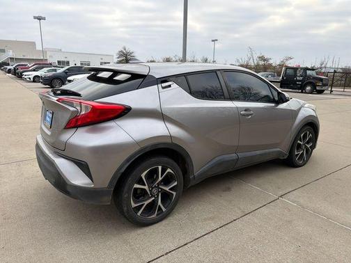 2018 Toyota C-HR XLE Premium