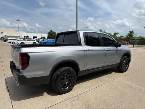 Solar Silver Metallic 2026 Honda Ridgeline TrailSport+