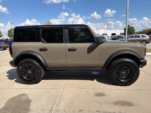 Gray 2026 Ford Bronco Badlands