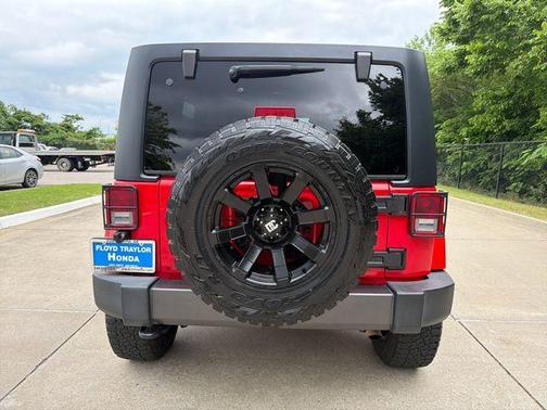 Firecracker Red Clearcoat 2017 Jeep Wrangler Unlimited Sport