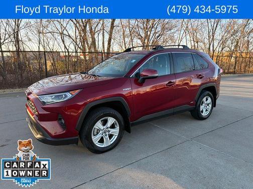 2020 Toyota RAV4 Hybrid XLE