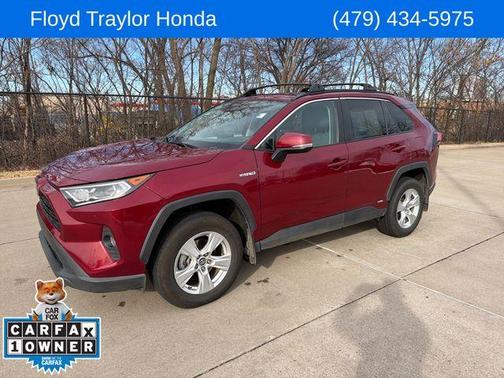 2020 Toyota RAV4 Hybrid XLE