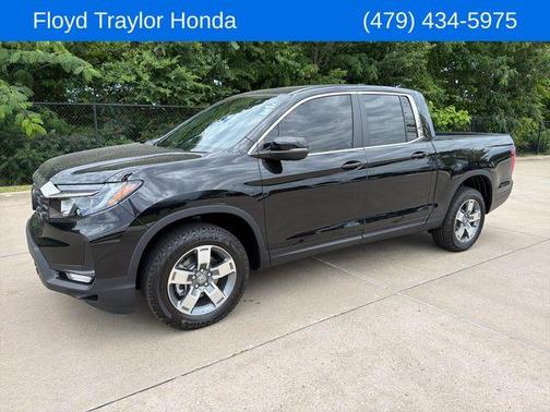 Crystal Black Pearl 2026 Honda Ridgeline RTL