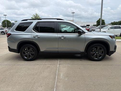 Solar Silver Metallic 2026 Honda Pilot Sport