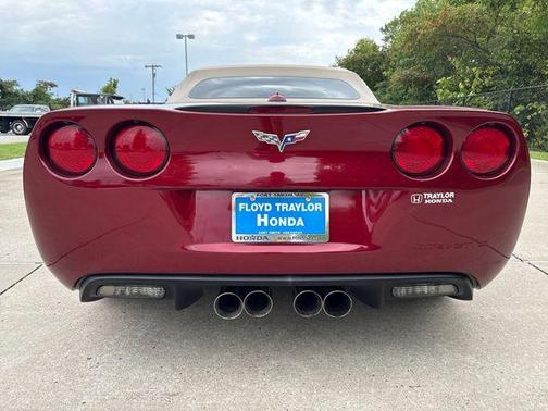 2005 Chevrolet Corvette 