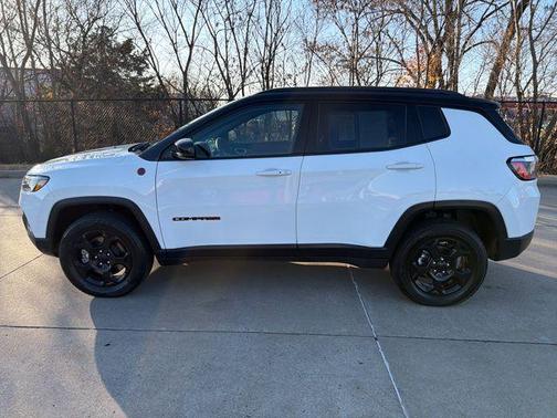 2023 Jeep Compass Trailhawk
