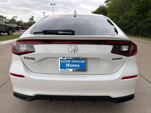 Platinum White Pearl 2026 Honda Civic Sport
