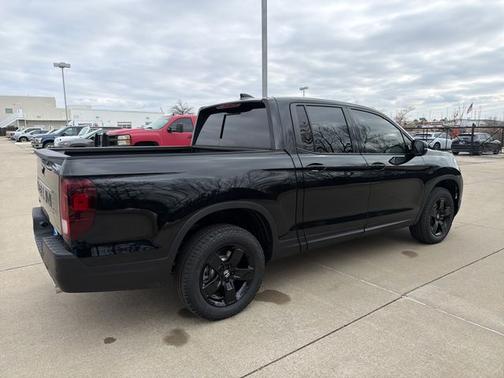 Crystal Black Pearl 2026 Honda Ridgeline Black Edition