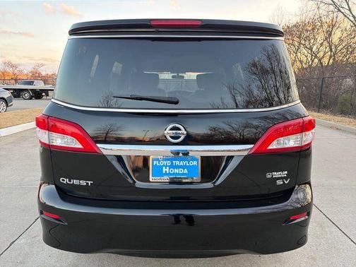 2012 Nissan Quest SV