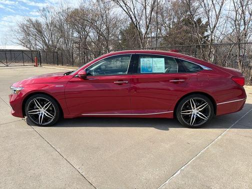 2022 Honda Accord Hybrid Touring