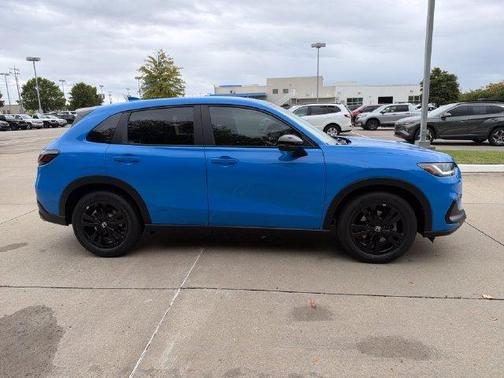 Boost Blue Pearl 2027 Honda HR-V Sport 2WD