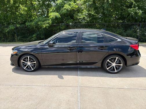 Crystal Black Pearl 2022 Honda Civic Touring