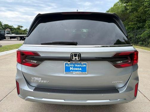 Solar Silver Metallic 2026 Honda Odyssey Touring