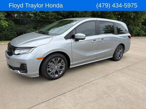Solar Silver Metallic 2026 Honda Odyssey Touring