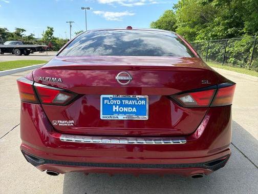 Scarlet Ember Tintcoat 2023 Nissan Altima 2.5 SL