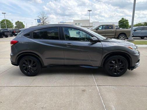 Modern Steel Metallic 2022 Honda HR-V Sport