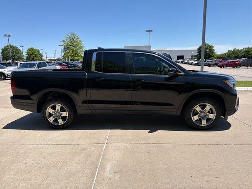 Crystal Black Pearl 2026 Honda Ridgeline RTL