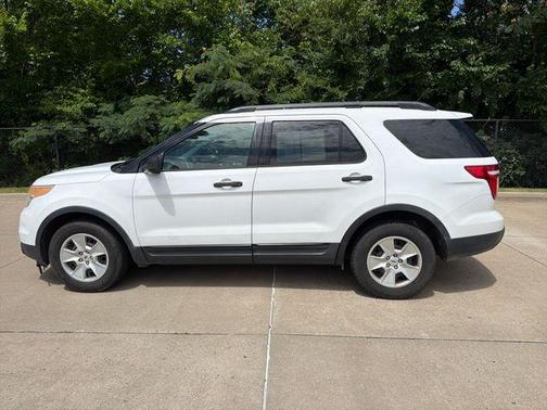 Oxford White 2013 Ford Explorer Base