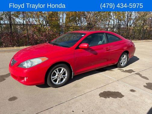 2004 Toyota Camry Solara SLE