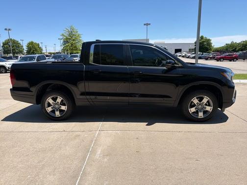 Crystal Black Pearl 2026 Honda Ridgeline RTL