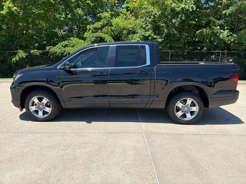 Crystal Black Pearl 2026 Honda Ridgeline RTL