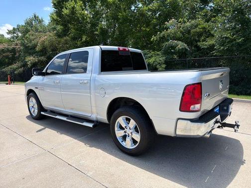 Bright Silver Clearcoat Metallic 2017 RAM 1500 Big Horn