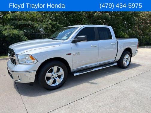 Bright Silver Clearcoat Metallic 2017 RAM 1500 Big Horn