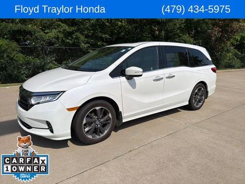 White 2024 Honda Odyssey Elite