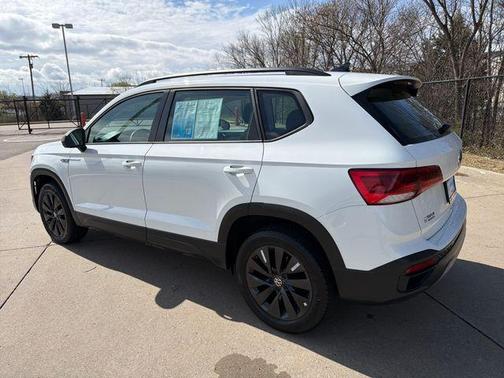 2024 Volkswagen Taos 1.5T S