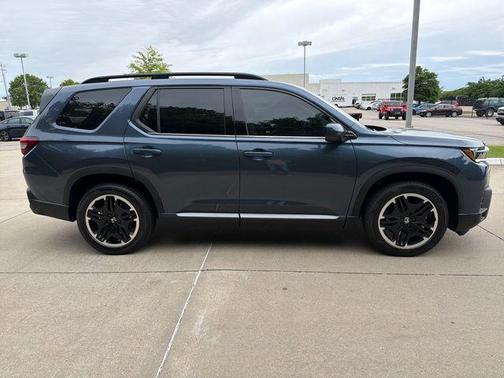 Smoke Blue 2026 Honda Pilot Touring