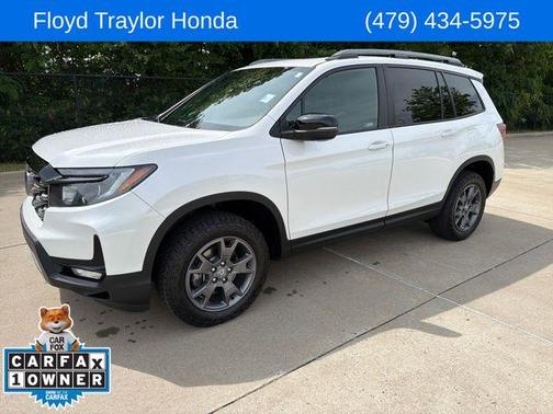 Platinum White Pearl 2024 Honda Passport TrailSport