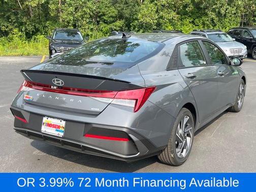 2025 Hyundai ELANTRA Sport