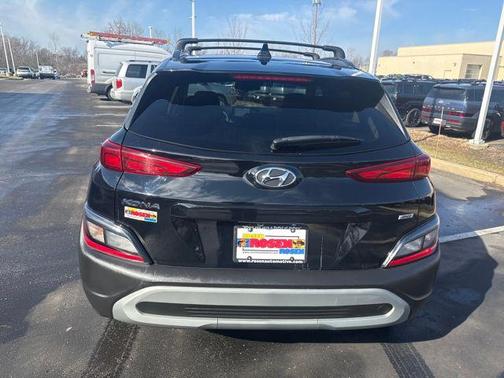 2023 Hyundai KONA SEL