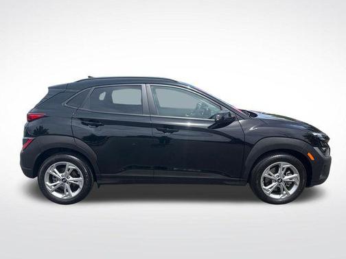 Abyss Black Pearl 2023 Hyundai KONA SEL