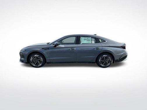 2026 Hyundai SONATA SEL