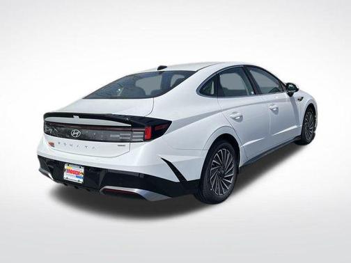 2025 Hyundai SONATA Hybrid SE