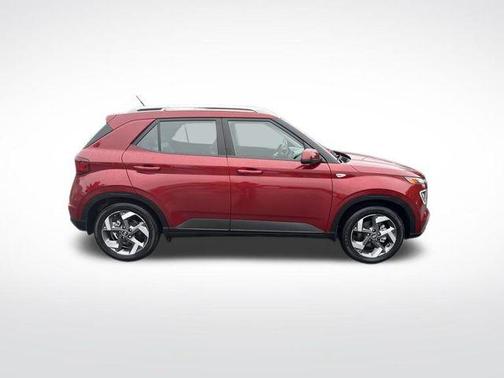 2024 Hyundai VENUE Limited