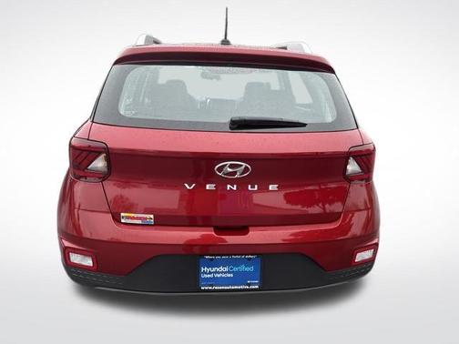 2024 Hyundai VENUE Limited