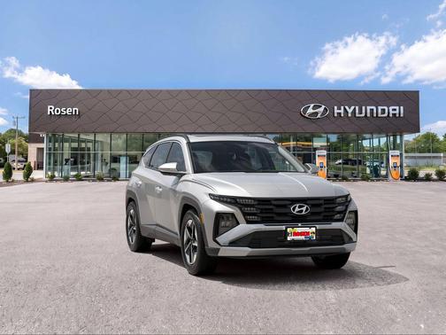 Shimmering Silver 2026 Hyundai TUCSON SEL Premium