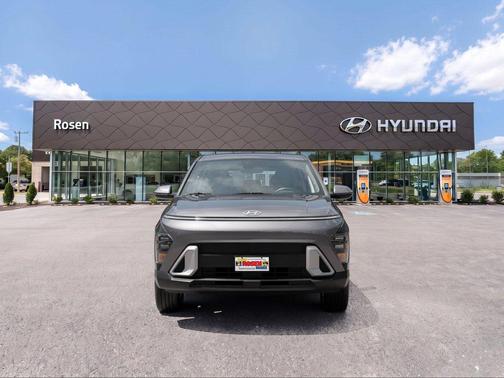 Ecotronic Gray Pearl 2027 Hyundai KONA SE