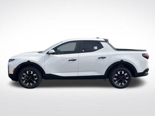Atlas White 2026 Hyundai SANTA CRUZ SE
