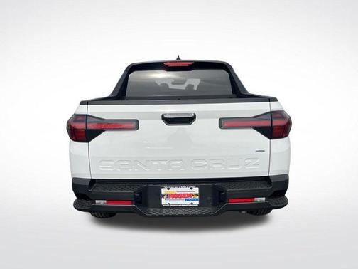 Atlas White 2026 Hyundai SANTA CRUZ SE