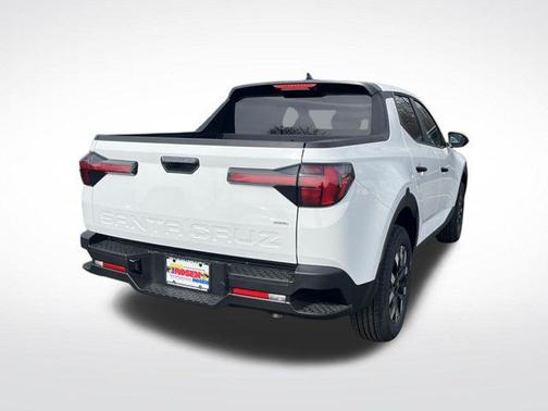 Atlas White 2026 Hyundai SANTA CRUZ SE