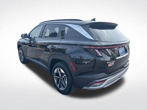 Phantom Black 2025 Hyundai TUCSON SEL Convenience