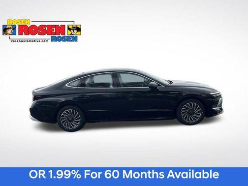 2025 Hyundai SONATA Hybrid SE