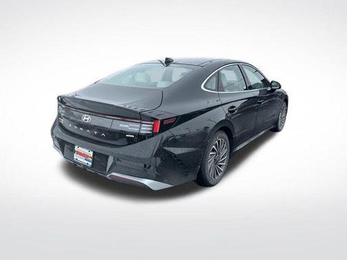 2026 Hyundai SONATA Hybrid SE