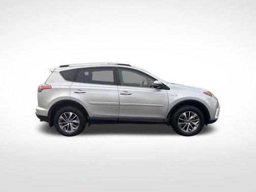 2016 Toyota RAV4 Hybrid XLE