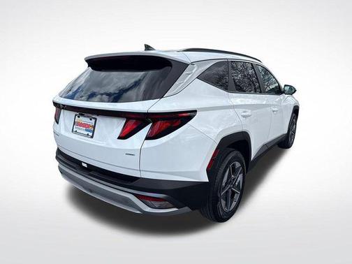 Serenity White Pearl 2025 Hyundai TUCSON SEL
