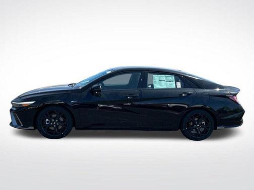 Abyss Black 2026 Hyundai ELANTRA N Line