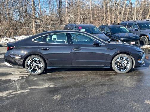 2026 Hyundai SONATA SEL